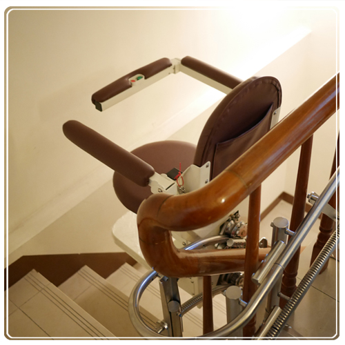 cityflyStairlift322 4