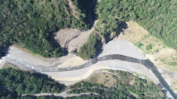 蘭島溪梳子壩施工後現場空拍圖。＜圖片來源／南投林管處提供＞