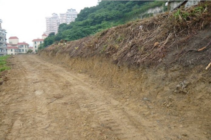 坡度5%以下之山坡地解編 政府推出「加速台商回台投資」計畫,讓產業「需地孔急」。行政院預計於年底完成審定各縣市的「山坡地範圍檢討變更計畫」,對坡度5%以下之山坡地解編。示意圖。