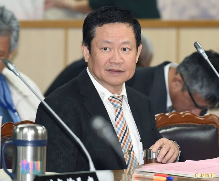專技人才意願低 建築、土木專技人才進入公部門意願低,導致人才缺乏,考選部長許舒翔今在立院備詢時指出,誘因上可能再考慮提高加給,素質上則從學校端開始加強養成訓練。