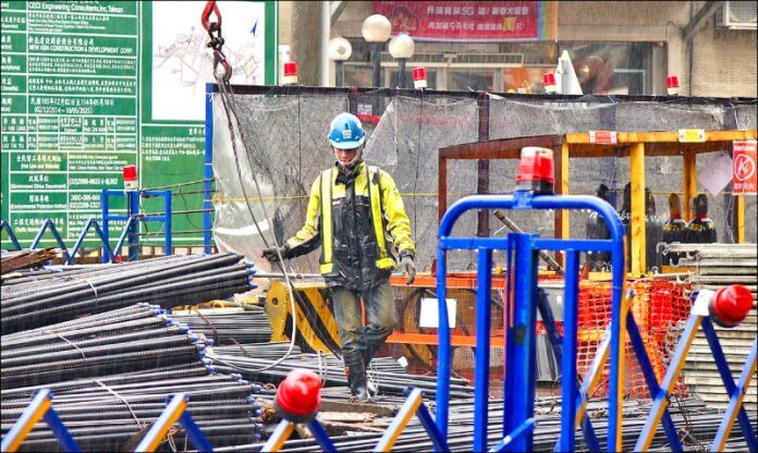營建指數 6月營造工程物價指數為108.77、年減0.23%,是6年多來首見連二跌;業者推測,此波營建造價應已漲到頂。
